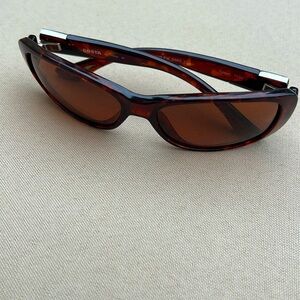 EUC Costa “Tippet”